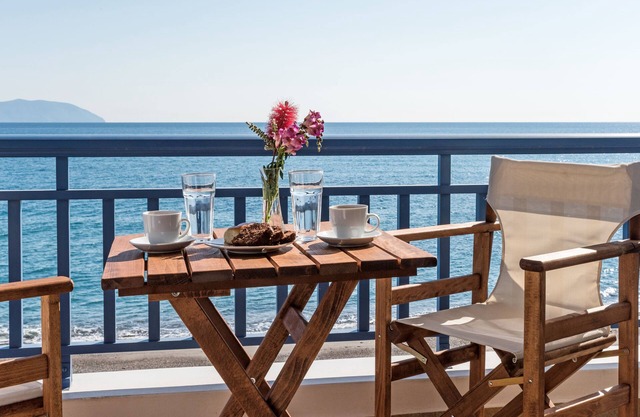 Anesis Hotel