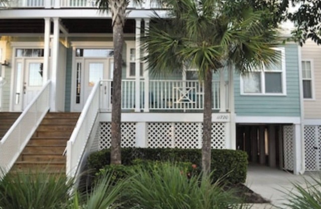 Anglers Club - Waterfront Townhome w/dockage