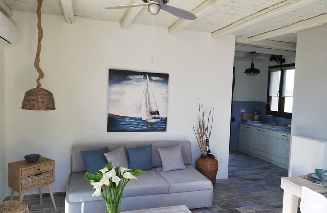 Anio Residence - Rustic, modern and quiet - Sea View Terrace - Nearby beaches