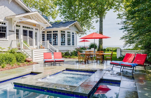 Annapolis Bayfront Home