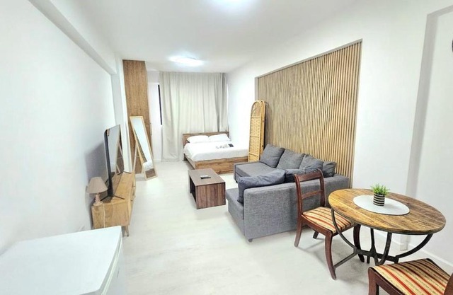 Antionette Studio Apartment
