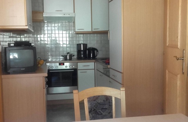 Apart Claudia, Österreich