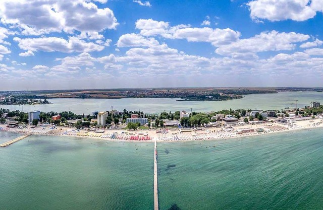 Apart holiday Maria Mamaia