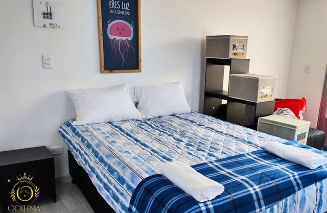 Aparta Estudio Celeste un solo ambiente