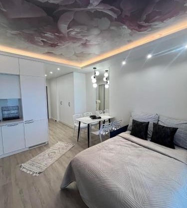 Apartament pod różą Szajnowicza Iwanowa 27a