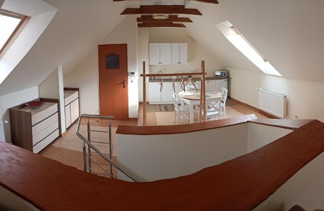 Apartament UP ROOMS-Targi Domek