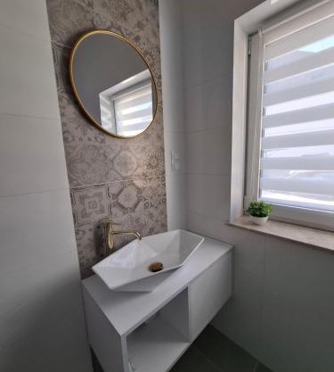 Apartament z dużym ogródkiem