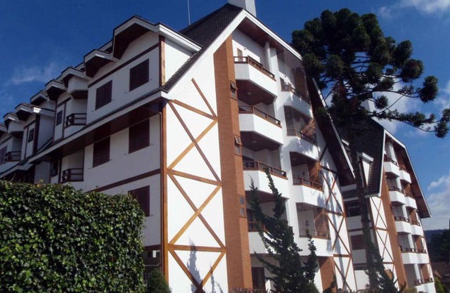 Apartamento a 300 metros do centrinho do Capivari - Residencial La Villete