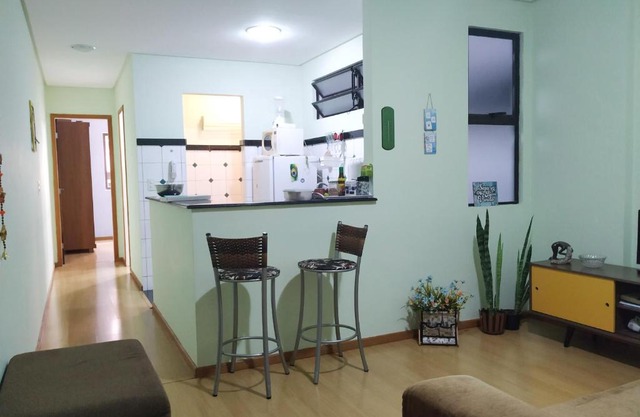 Apartamento quarto e sala em frente UFV com WI-FI e Garagem