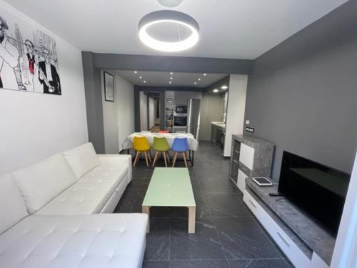 Apartamento TROMPETA !PARKING PRIVADO GRATUITO!