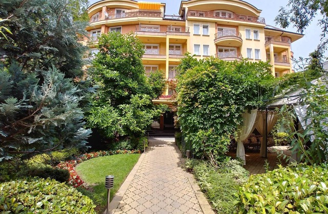 Aparthouse Borovo