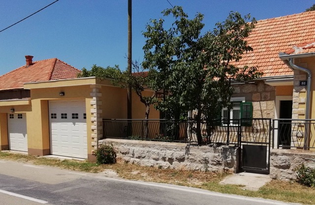 Apartman Ivan, Drniš