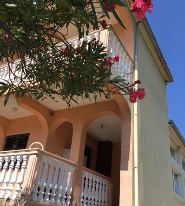 Apartmani Green Olive