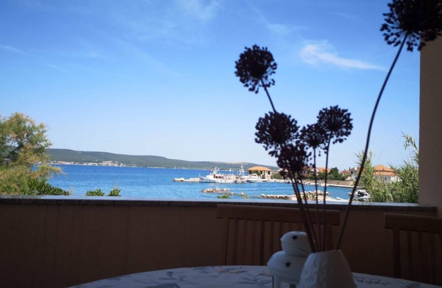 Apartments La Mer (98621-A1) - Nevidane - island Pasman