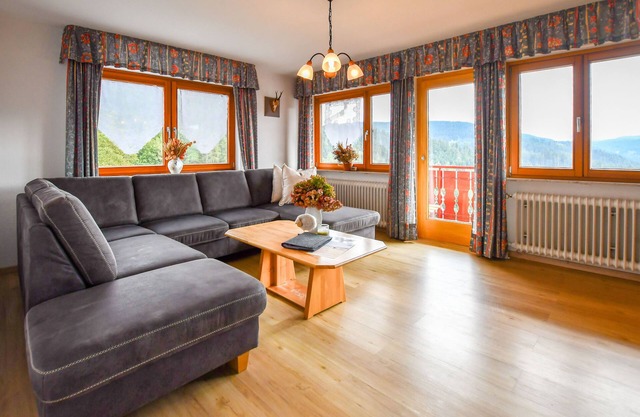 Apartment 1 "sunrise", ground floor, 90sqm, 3 bedrooms max. 6 persons