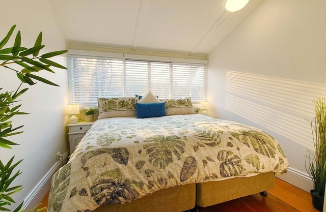Apartment 10 - The Coachhouse