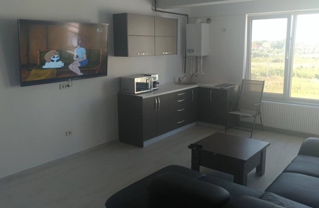 Apartment 2 rooms, first row to the sea, front view