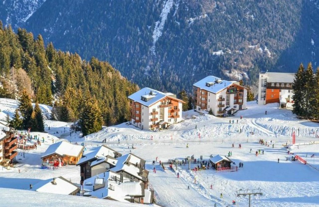 Apartment ∙ 3 bedrooms ∙ 6 guests