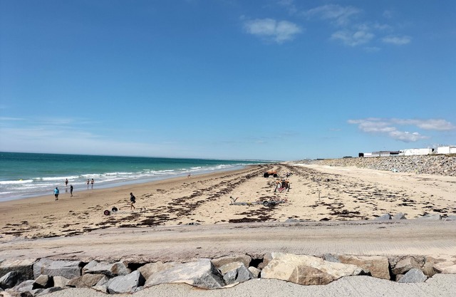 Apartment 5 minutes from the beach with SPA and swimming pool