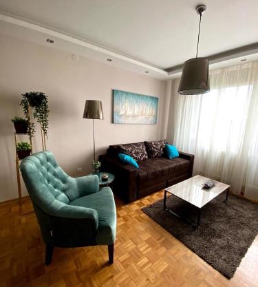 Apartment 53, Danube Quay