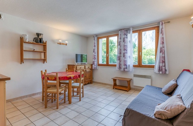 Apartment 'A4 Lapin' with Mountain View, Shared Garden and Wi-Fi