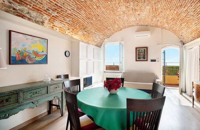 Apartment 'Actis2, Borgo Dei Pescatori' with Balcony, Wi-Fi and Air Conditioning