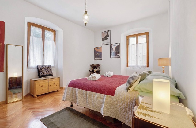 Apartment 'Al Bot' with Mountain View, Balcony and Wi-Fi