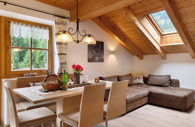 Apartment 'Alpenglück' with Mountain View, Shared Garden and Wi-Fi