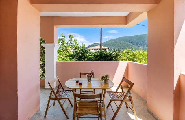 Apartment "Apollon" with Sea View, Garden & Wi-Fi