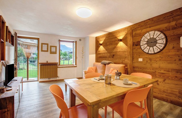 Apartment 'Appartamento 2' with Mountain View, Private Garden and Wi-Fi
