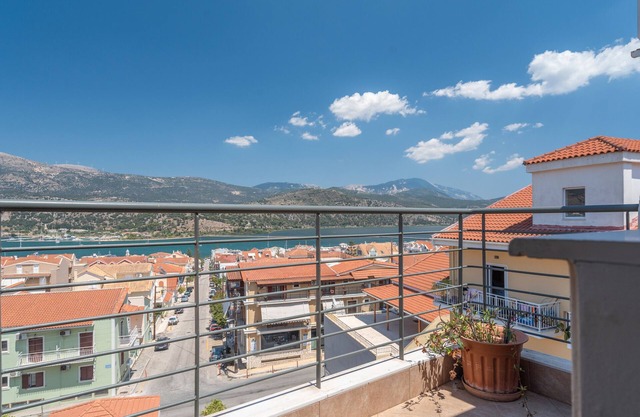 Apartment 'Ardavani City 13' with Shared Terrace, Wi-Fi and Air Conditioning