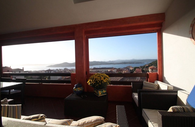 Apartment-Attic in La Maddalena with breathtaking views