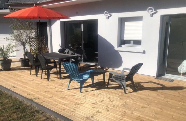 Apartment B T3 ground floor with terrace near beaches