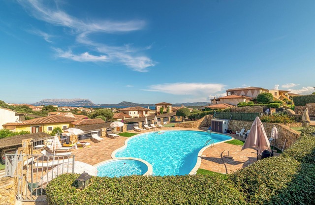 Apartment 'Belvedere 18 - 3 Shared Pool' with Sea View, Private Terrace and Air Conditioning