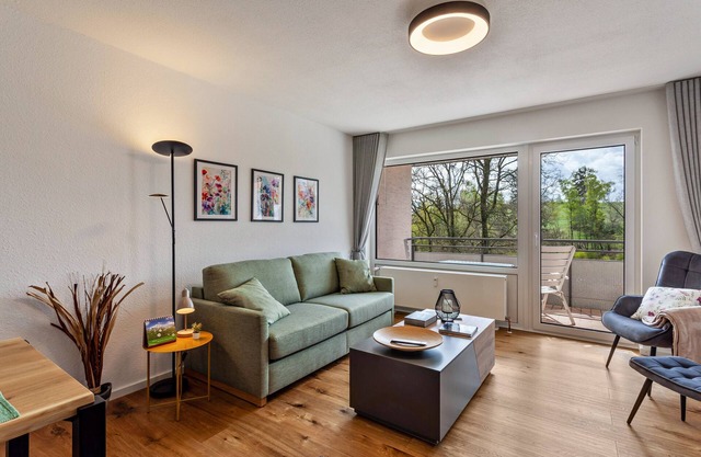 Apartment 'Berg Und Tal' with Mountain View, Balcony and Wi-Fi
