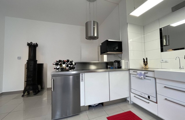 Apartment C - Trendy 1 room Loft City Center 1st floor