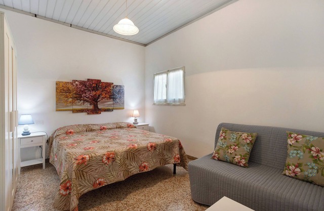 Apartment "Casa Tortora vicino al Mare" with Private Garden