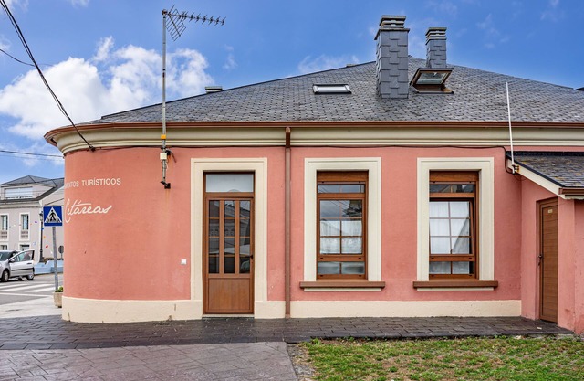 Apartment 'Cetareas 2 - Duplex' with Private Garden and Wi-Fi