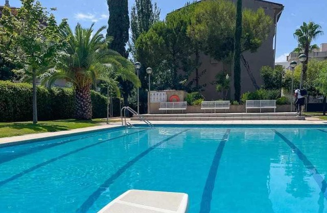 Apartment Coloma Piscina y Parking Hostem