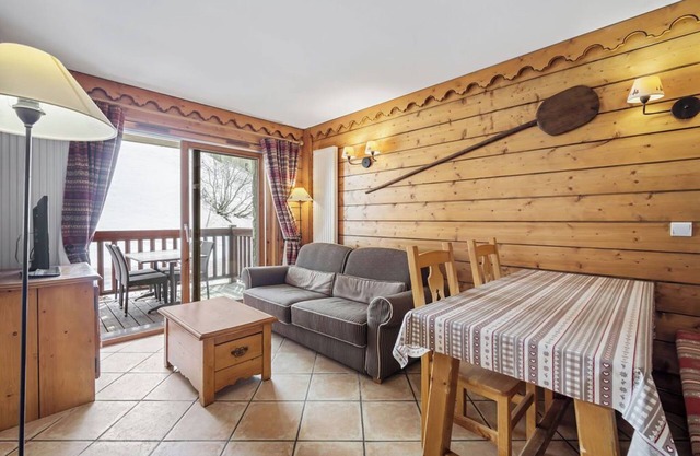 Apartment Ecrin 426 - Tignes Val Claret - 4 people.