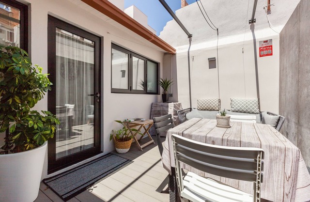 Apartment "Dulce y Acogedor" with Private Terrace & Wi-Fi