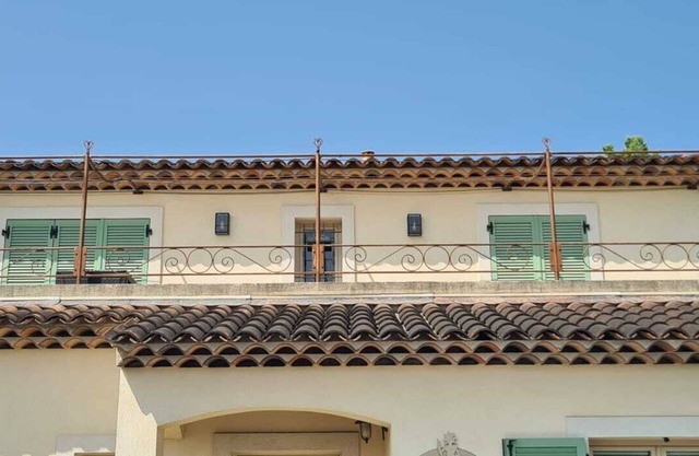 APARTMENT FAYENCE T2 AU PIED DE FAYENCE