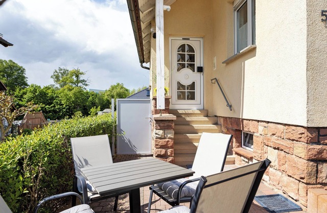 Apartment 'Ferienwohnung Rhön-Kutscher' with Mountain View, Terrace and Wi-Fi
