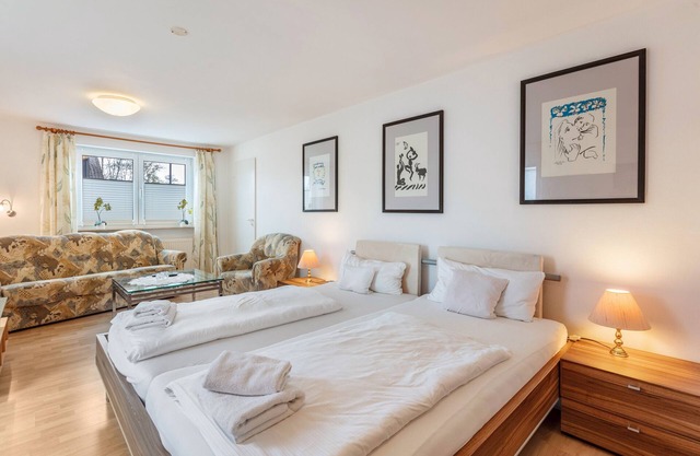 Apartment 'Ferienwohnung 7b' with Private Terrace and Wi-Fi