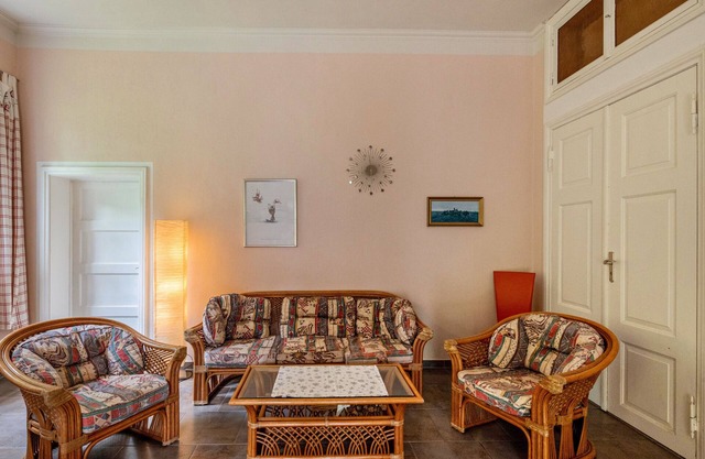 Apartment 'Ferienwohnung 10 - Barrierefrei' with Private Terrace and Shared Garden