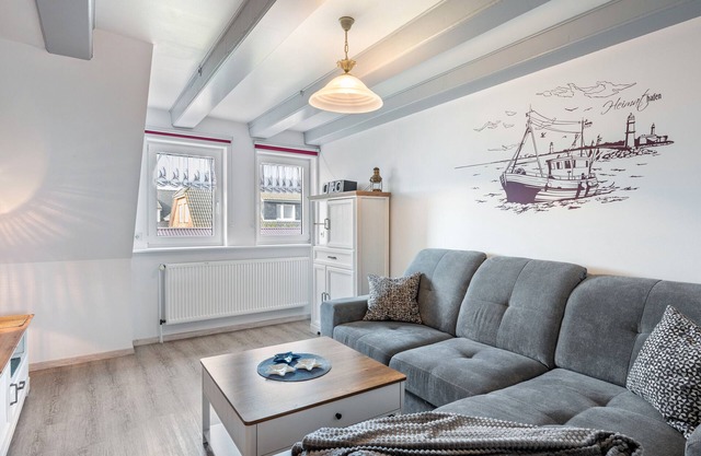 Apartment 'Ferienwohnung Amrum' with Sea View, Shared Terrace and Wi-Fi