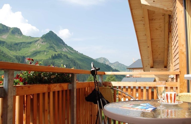 Apartment Furka - House Montana