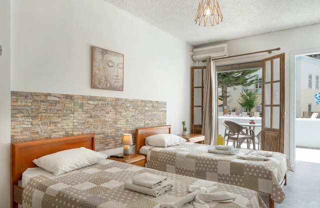 Apartment 'Garden View No 5' with Mountain View, Wi-Fi and Air Conditioning
