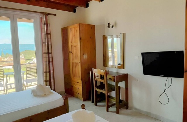 Apartment 'Gavriil 3' with Sea View, Wi-Fi and Air Conditioning