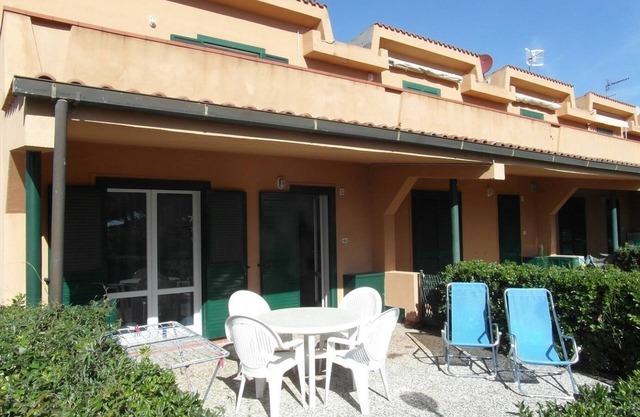 Apartment "Golfo Stella" With Sea View and Near the Sea